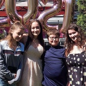 Meet your Posher, Jane